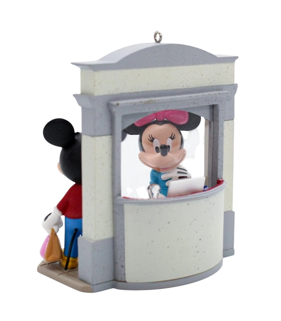 2008 Window-Shopping (Mickey Mouse & Friends)