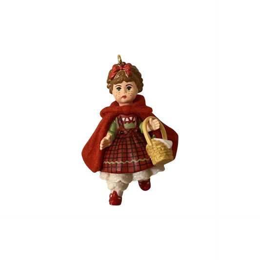 2004 Classic Red Riding Hood (Madame Alexander)
