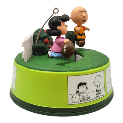 2013 Optimist Charlie Brown (Peanuts)