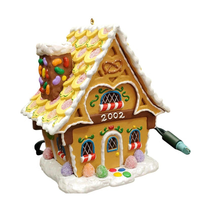2002 Gingerbread Cottage (Gingerbread)
