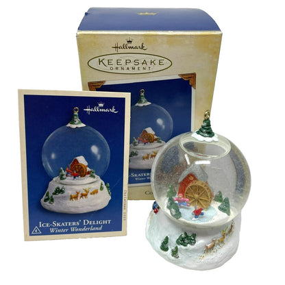 2005 Ice-Skaters' Delight (Winter Wonderland)