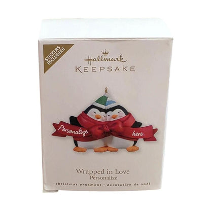 2010 Wrapped in Love (Penguin)