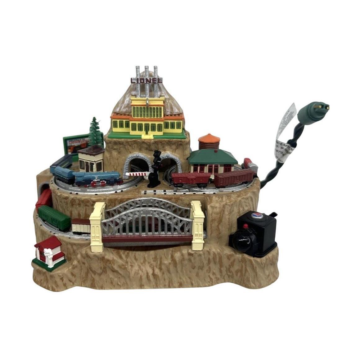 2004 Lionel Lionelville Trains (Magic Train)