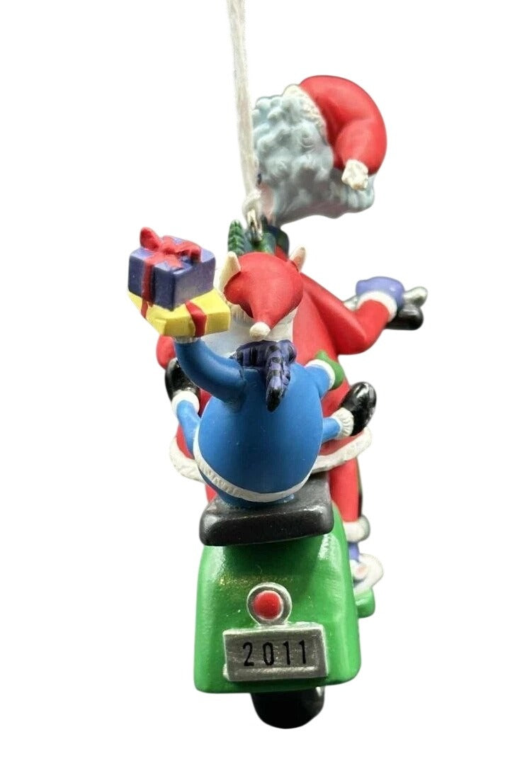 2011 Here Comes Crabby Claus! (Maxine)