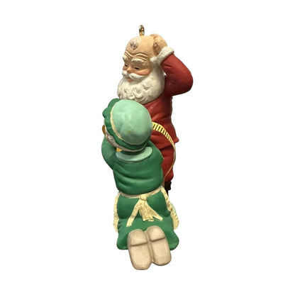 1993 A Fitting Moment (Mr. and Mrs. Claus)