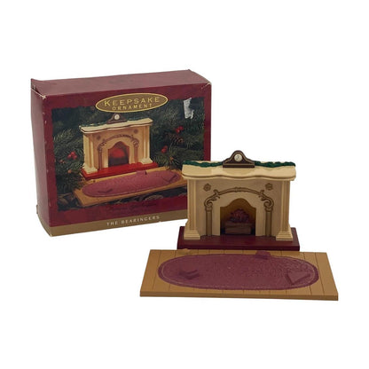 1993 Flickering Light Fireplace (The Bearingers)