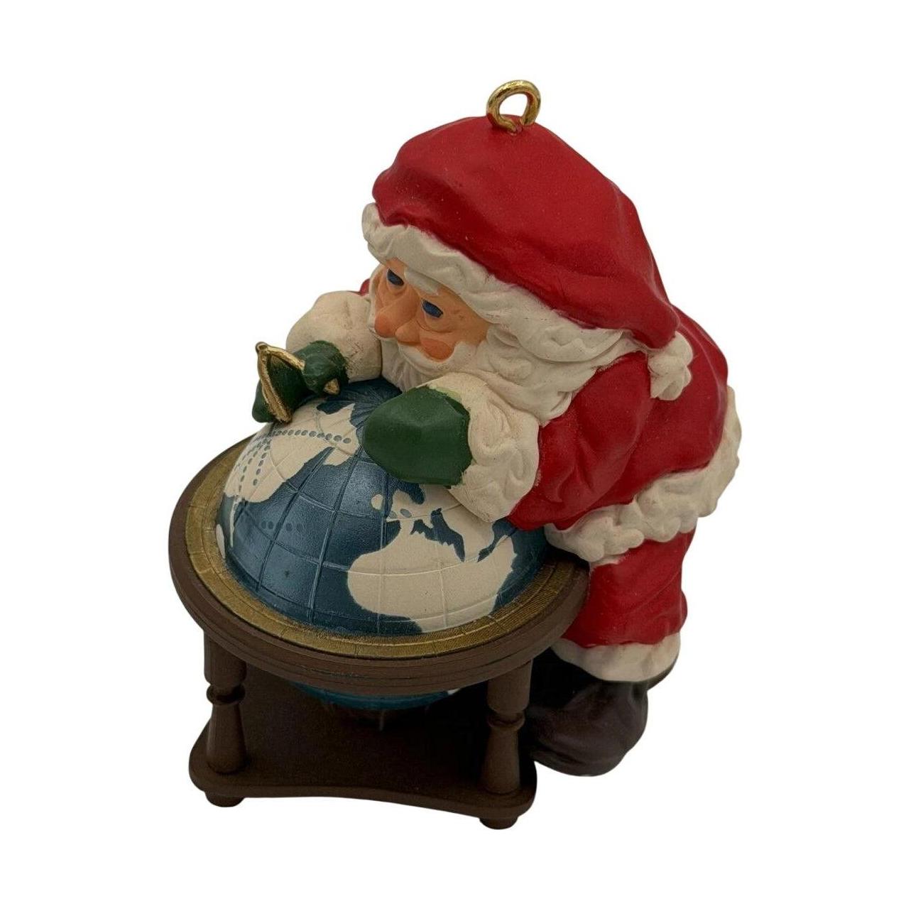 1988 Circling the Globe (Santa Claus)