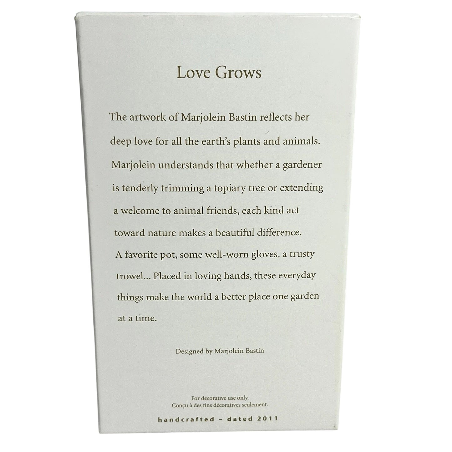 2011 Love Grows (Nature's Sketchbook)